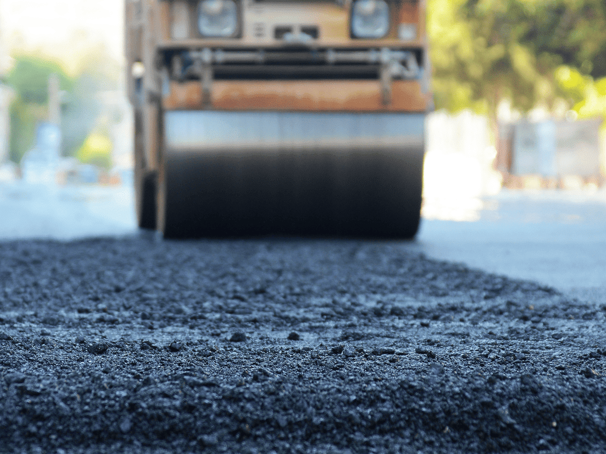 how long does it take for asphalt to dry